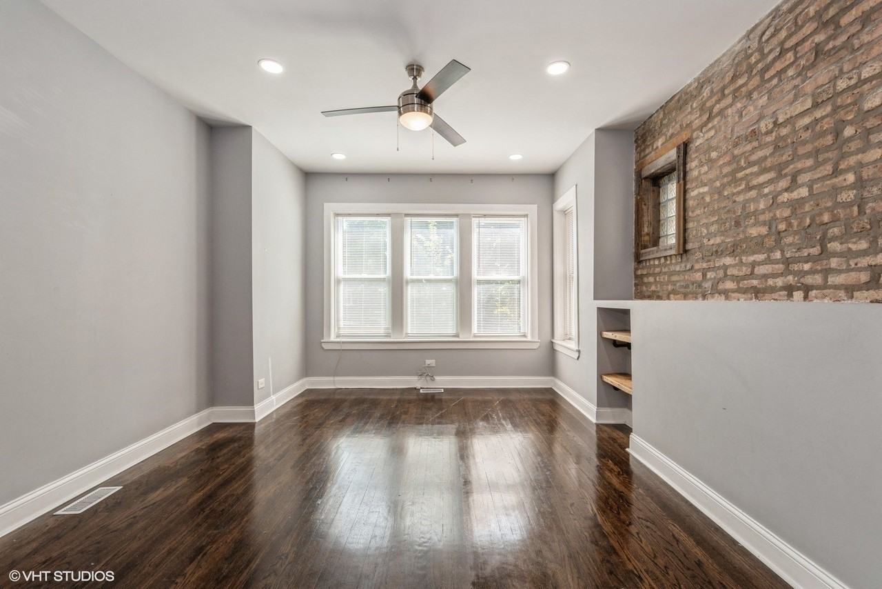 1060 N Spaulding Ave Unit 1 - Photo 2 of 17