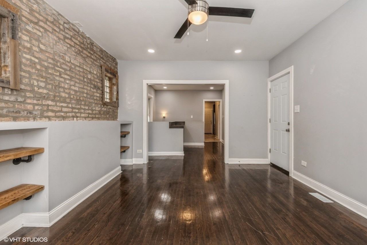 1060 N Spaulding Ave Unit 1 - Photo 3 of 17