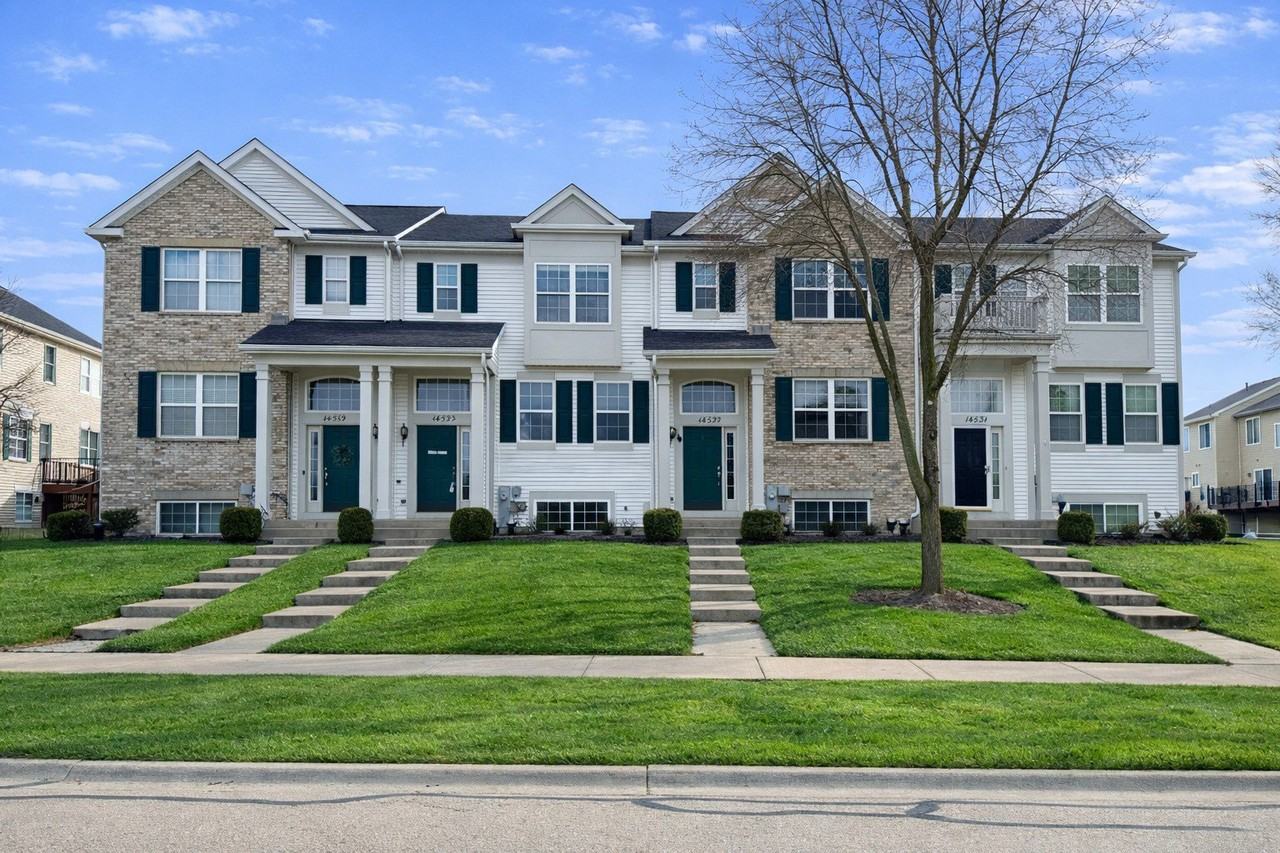 14527 Patriot Square Dr E - Photo 2 of 23