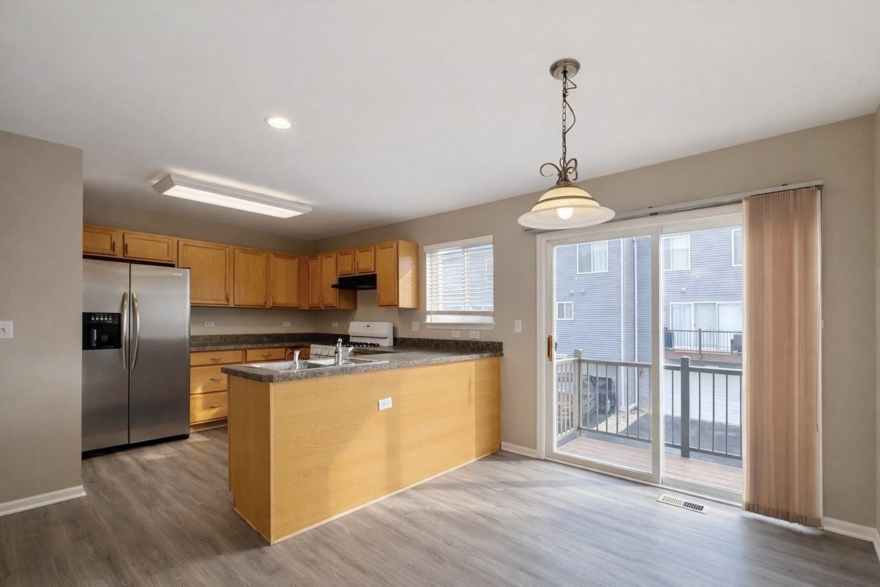 14527 Patriot Square Dr E - Photo 7 of 23