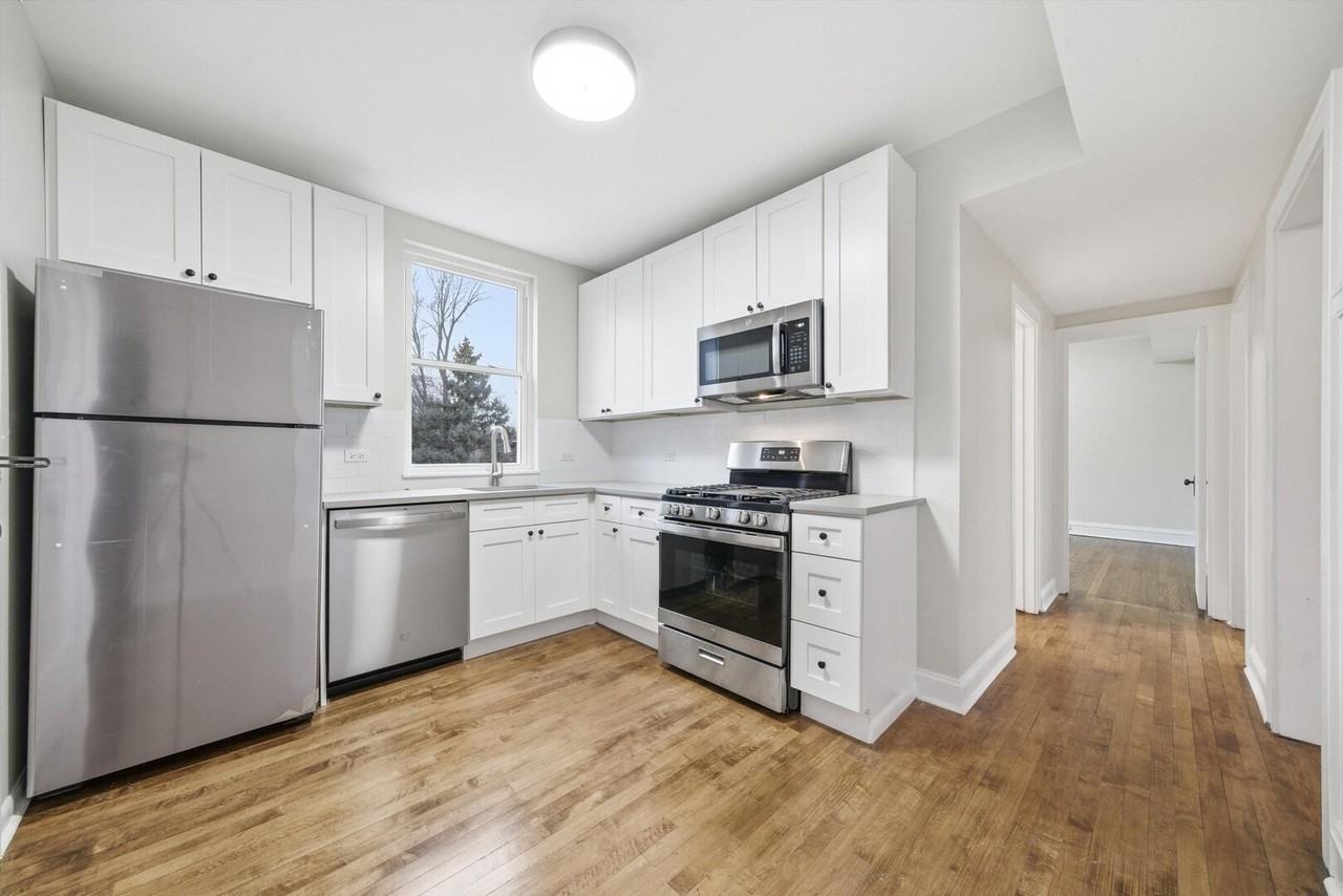 6938 N Campbell Ave Unit 1 - Photo 2 of 11