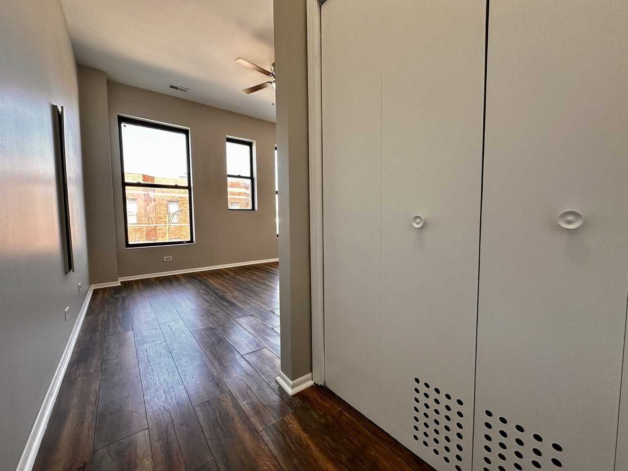 556 W 37th St Unit 3c - Photo 6 of 12