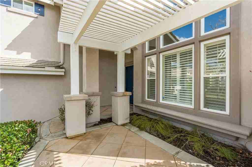 2856 Eider St - Photo 3 of 50