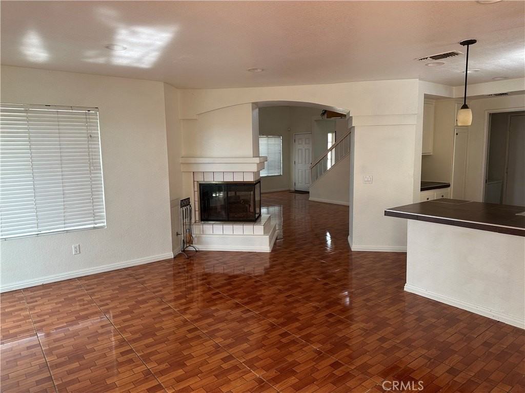 10316 Beryl Ave - Photo 6 of 23