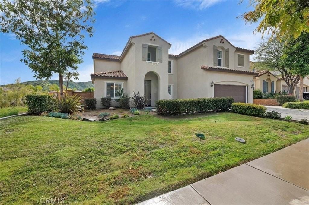 7609 Sanctuary Dr - Photo 4 of 50