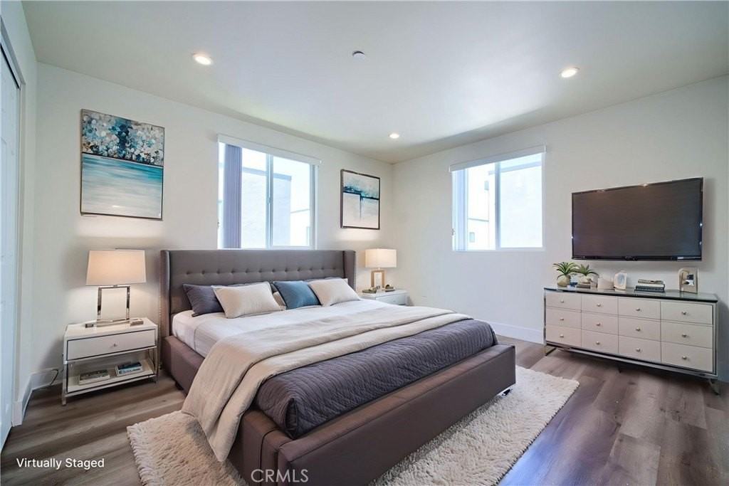 1427 S New Hampshire Ave - Photo 6 of 21