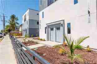 1429 S New Hampshire Ave - Photo 1 of 1