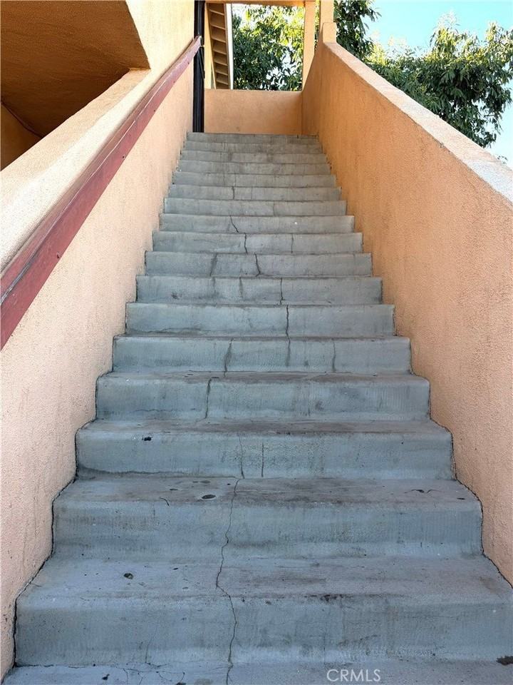 814 E Erna Ave #B - Photo 5 of 16