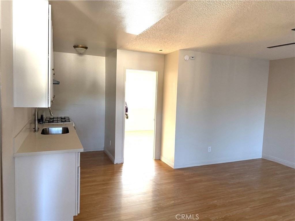 814 E Erna Ave #B - Photo 7 of 16