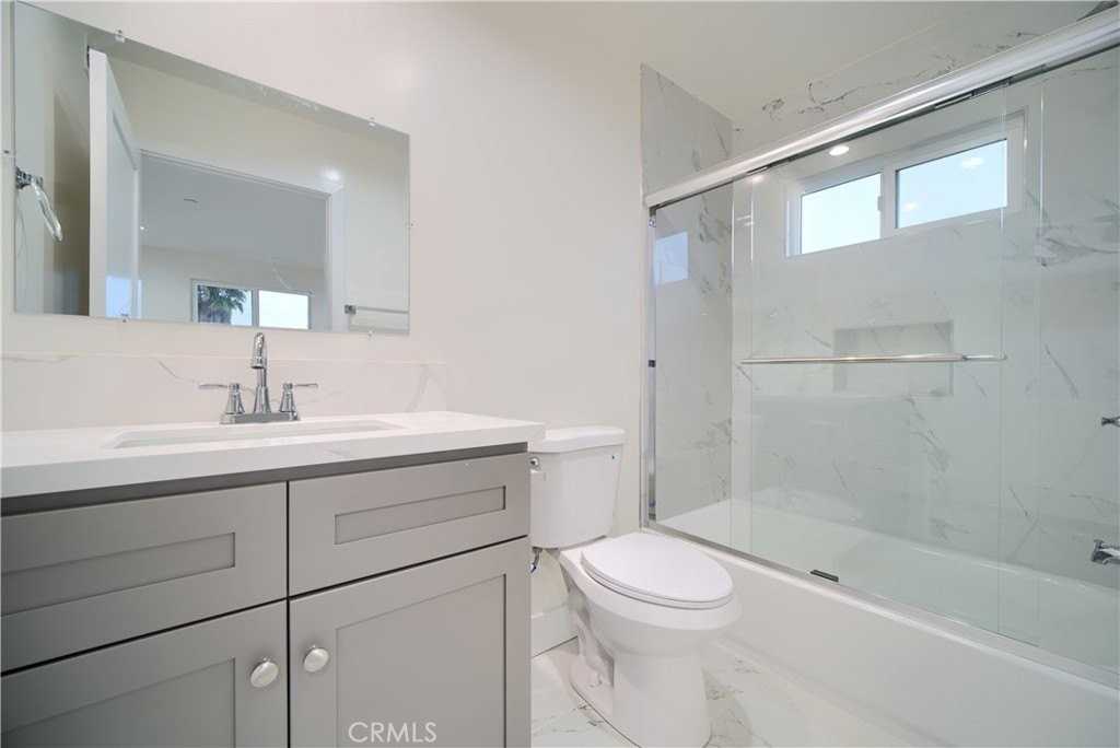 2013 8th Ave - Photo 5 of 19