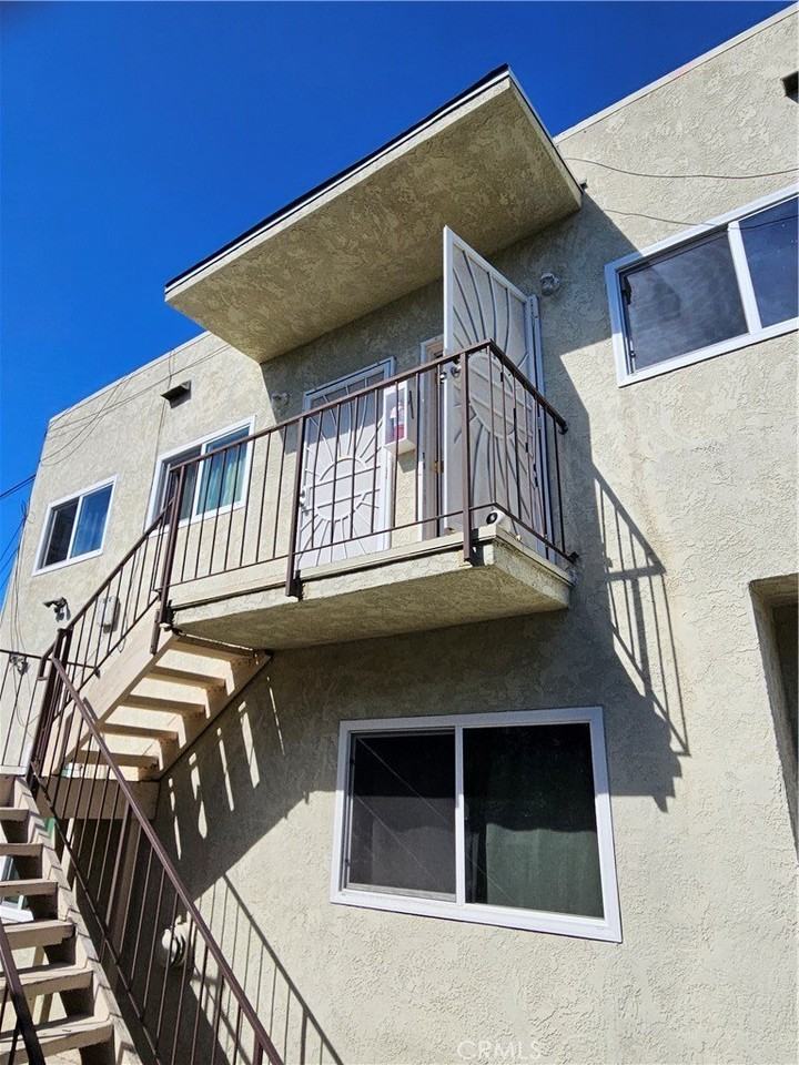 1220 Belmont Ave #3C - Photo 3 of 24