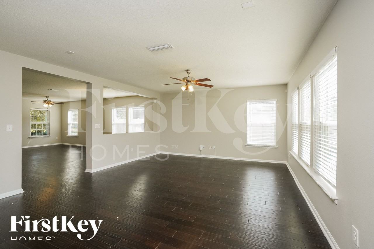 1414 Lantern Light Trl - Photo 3 of 15