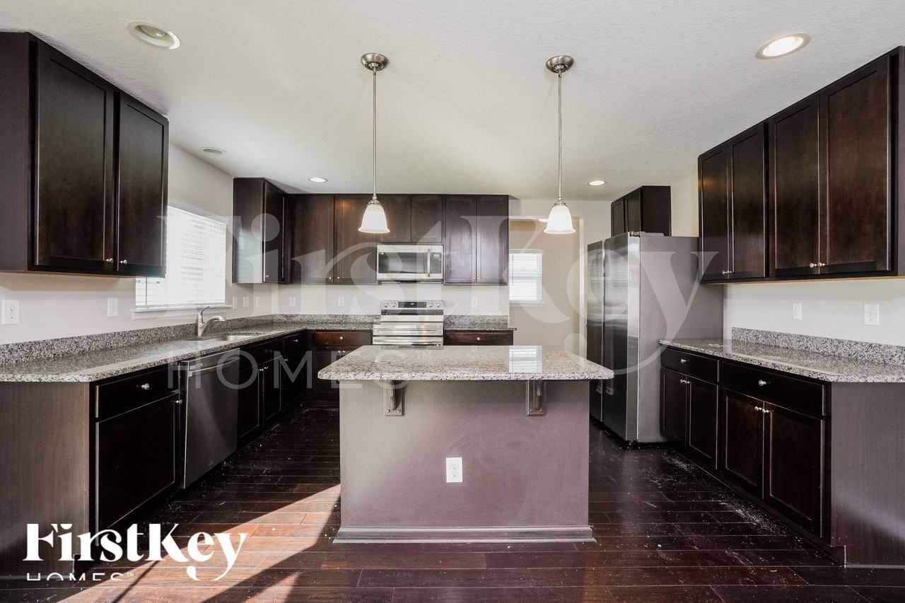 1414 Lantern Light Trl - Photo 5 of 15