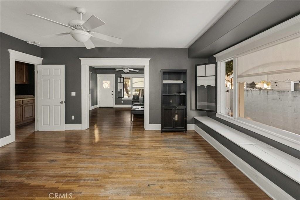 412 S Orange St - Photo 7 of 16