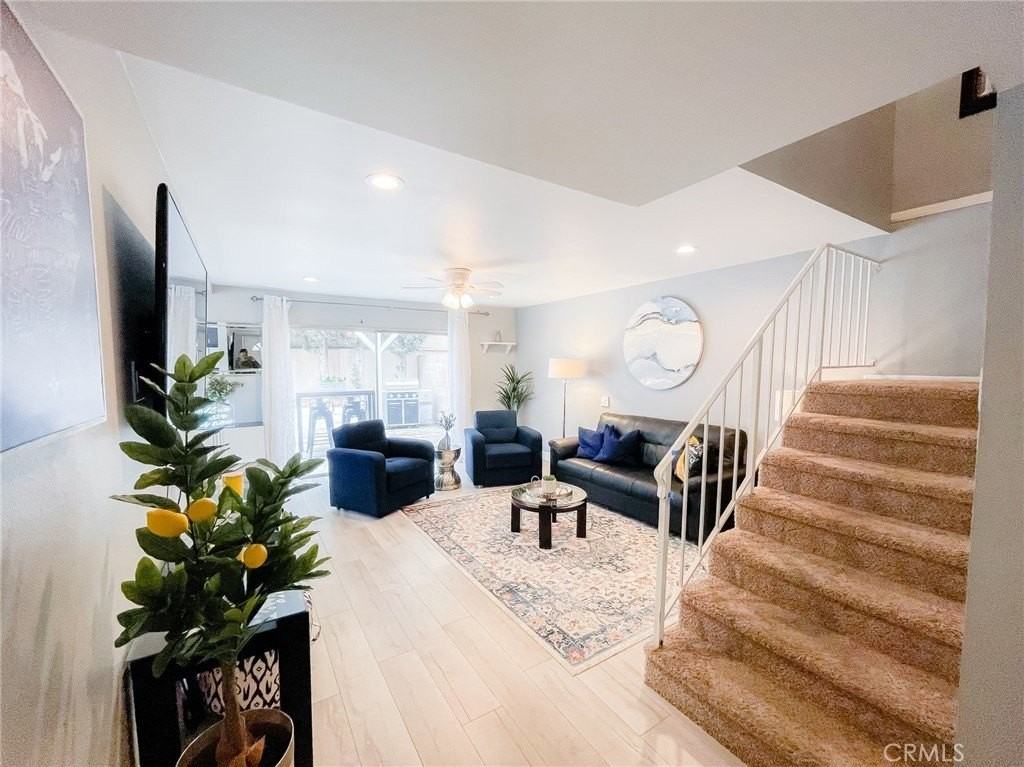 10238 Brooke Ave - Photo 5 of 10