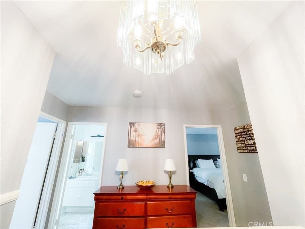 10238 Brooke Ave - Photo 6 of 10