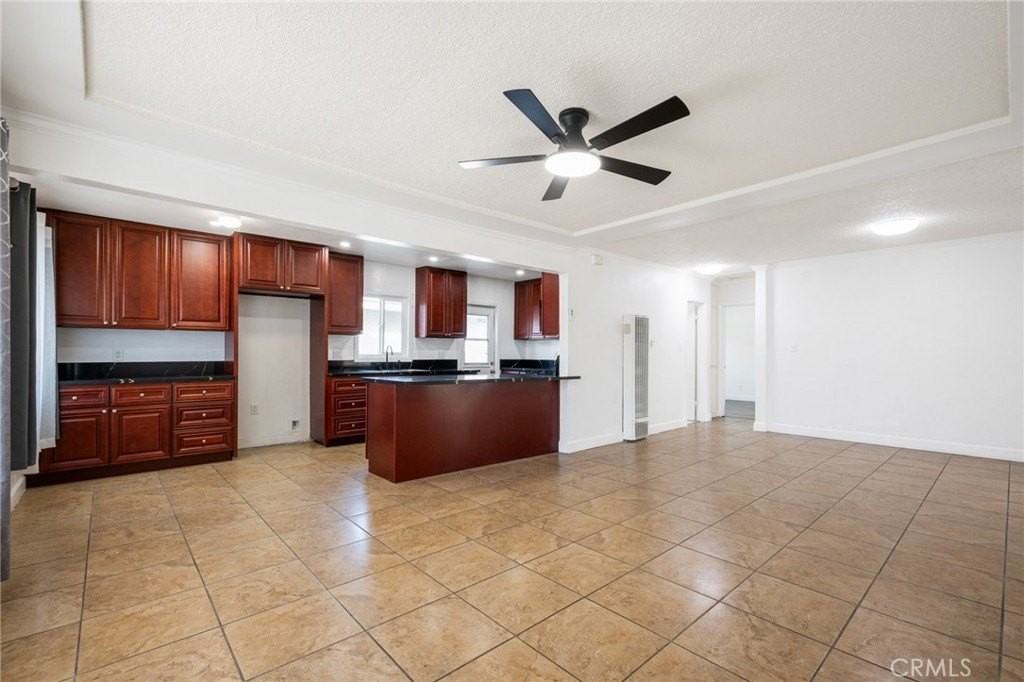 1136 Cary Ave - Photo 5 of 19