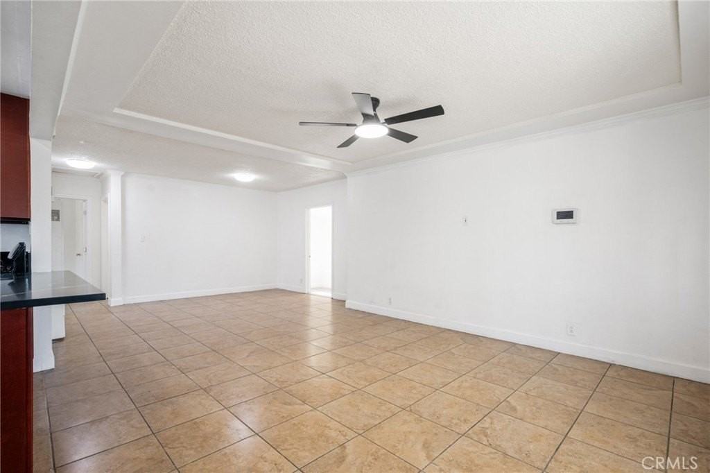 1136 Cary Ave - Photo 6 of 19