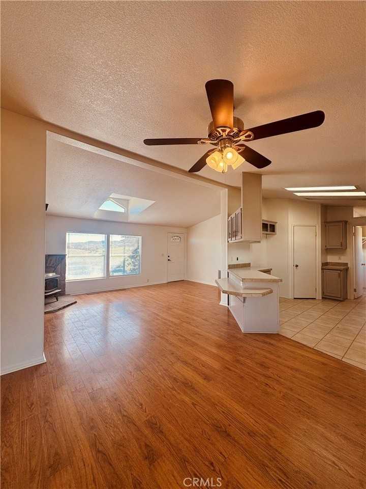 872 Exline Rd - Photo 2 of 17