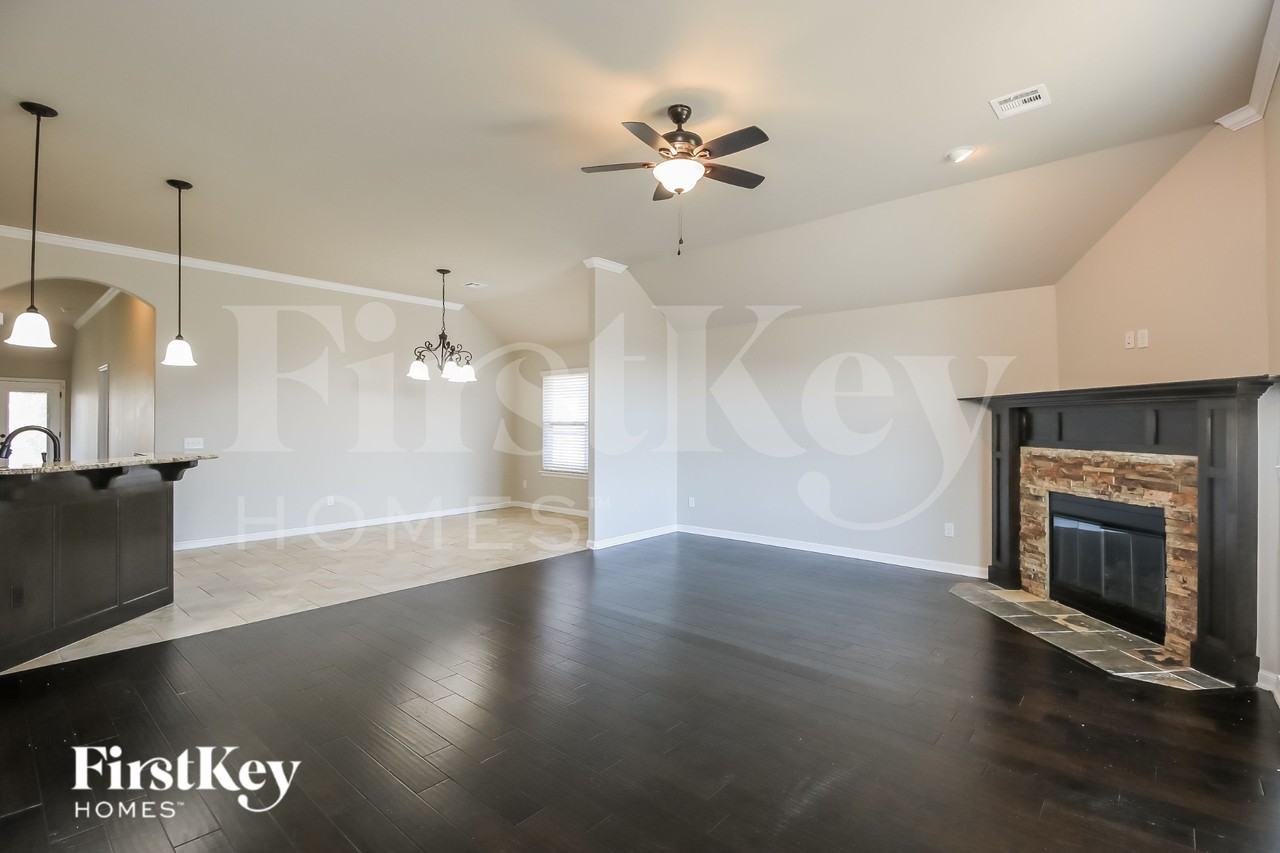 4225 Nw 155th St - Photo 4 of 15