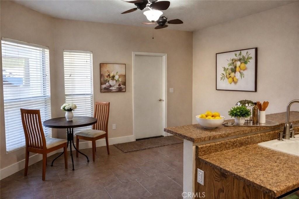 4871 Elderberry Ave - Photo 7 of 27