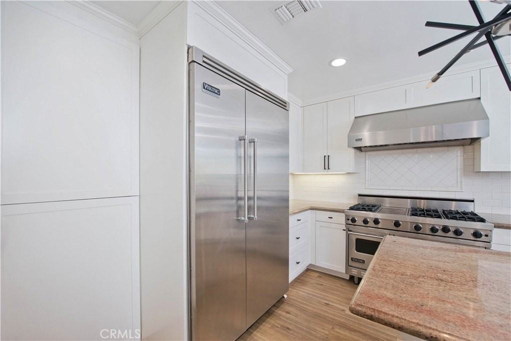 16816 Margate St - Photo 5 of 26