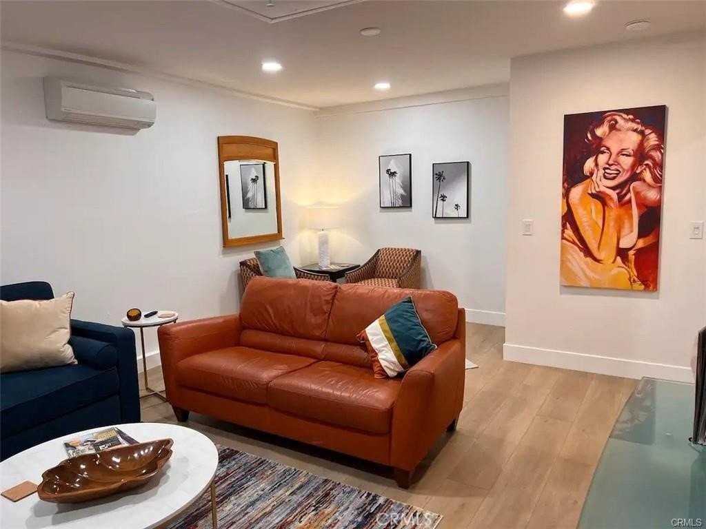 41830 6th St - Photo 5 of 8