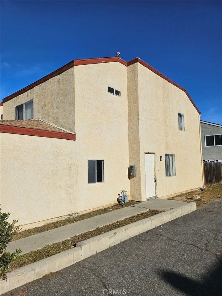 16465 Joy St - Photo 2 of 21