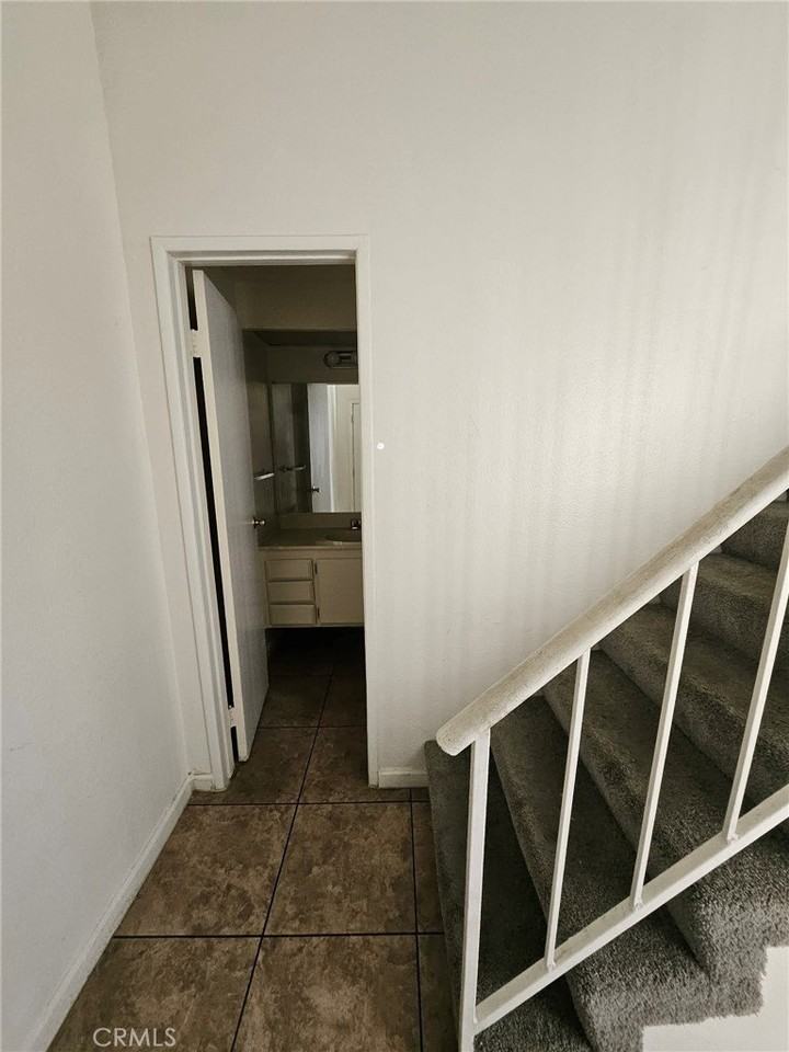 16465 Joy St - Photo 3 of 21