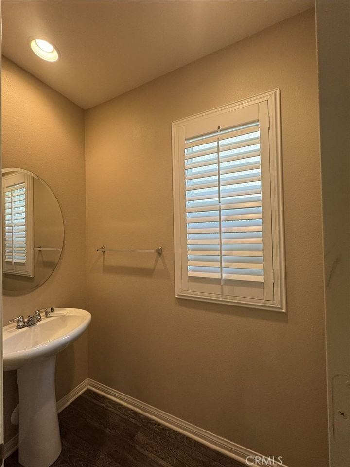 14584 Narcisse Dr - Photo 7 of 35