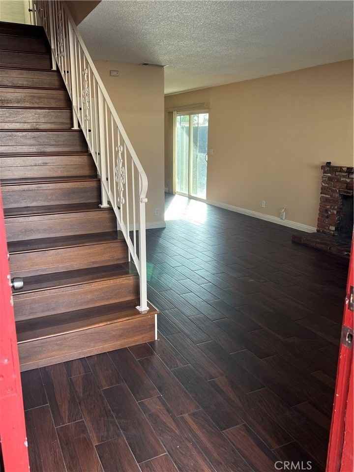 4935 Sereno Dr - Photo 2 of 12