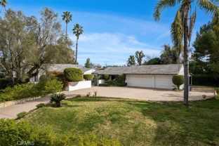 19 Wideloop Rd - Photo 1 of 1