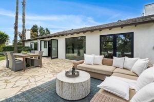 featured image of 19 Wideloop Rd