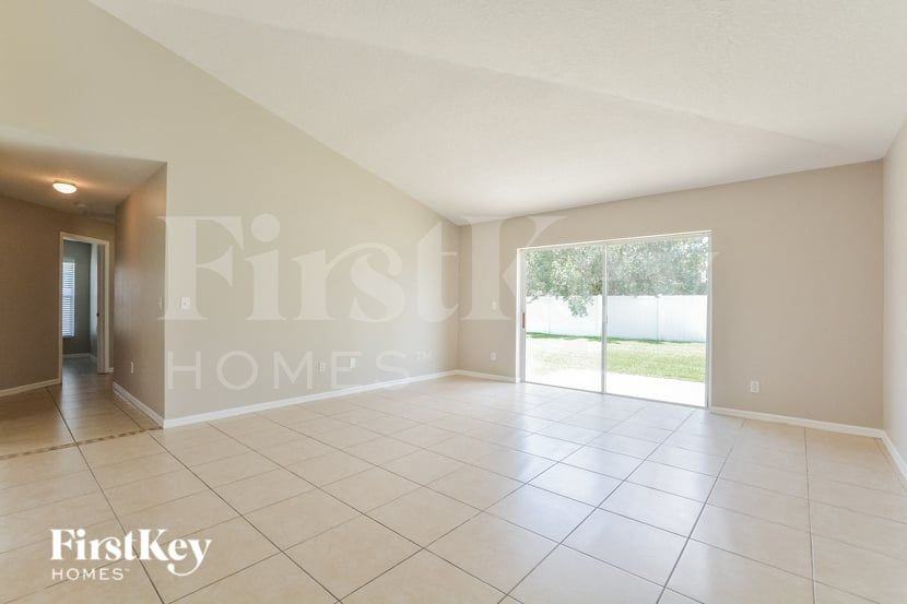 5216 Sunset Canyon Dr - Photo 6 of 15