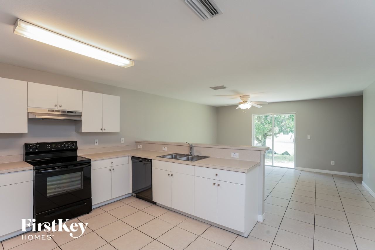 9192 Hillburn Ter - Photo 5 of 15