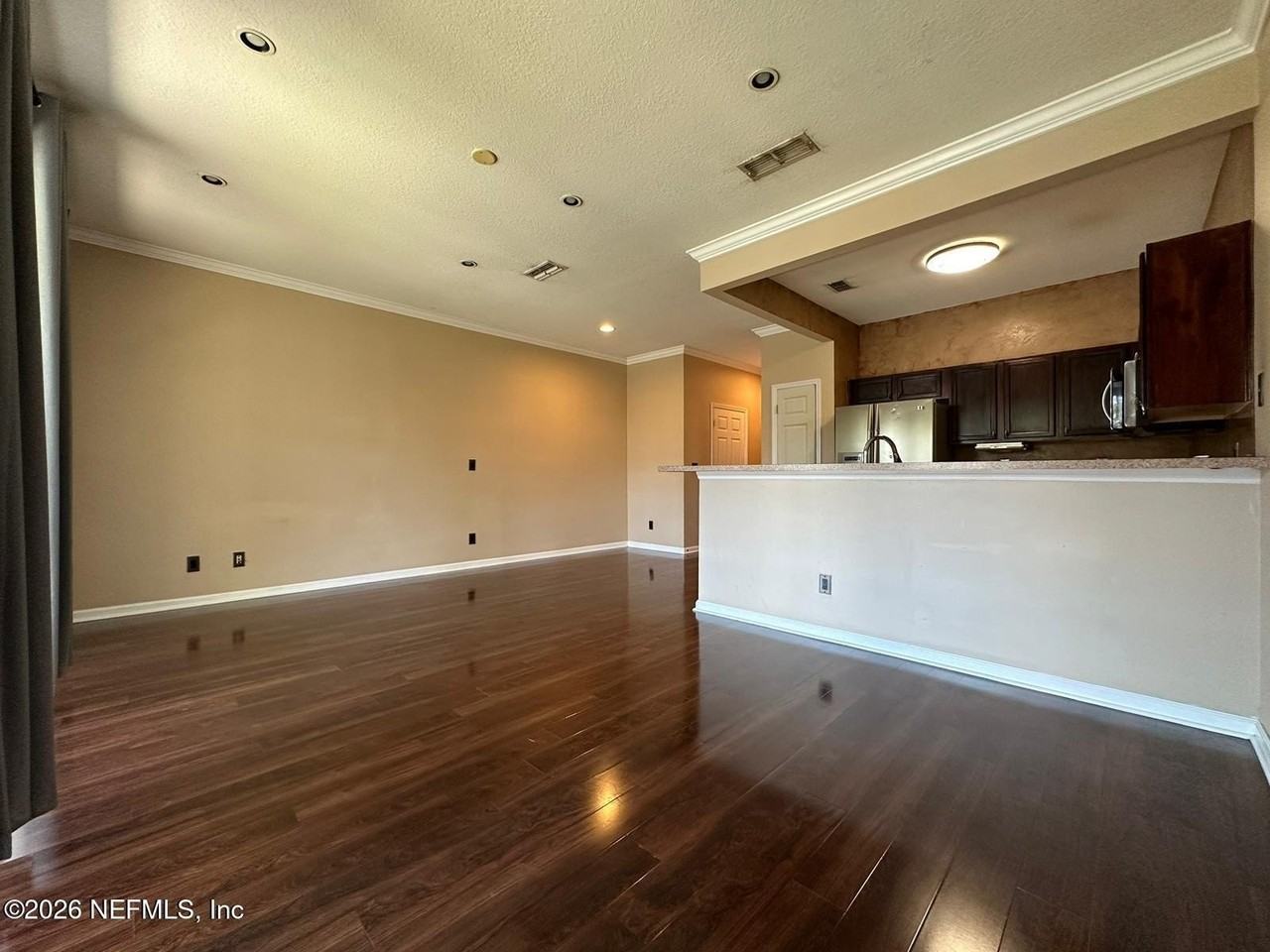 5880 Sandstone Way - Photo 3 of 28