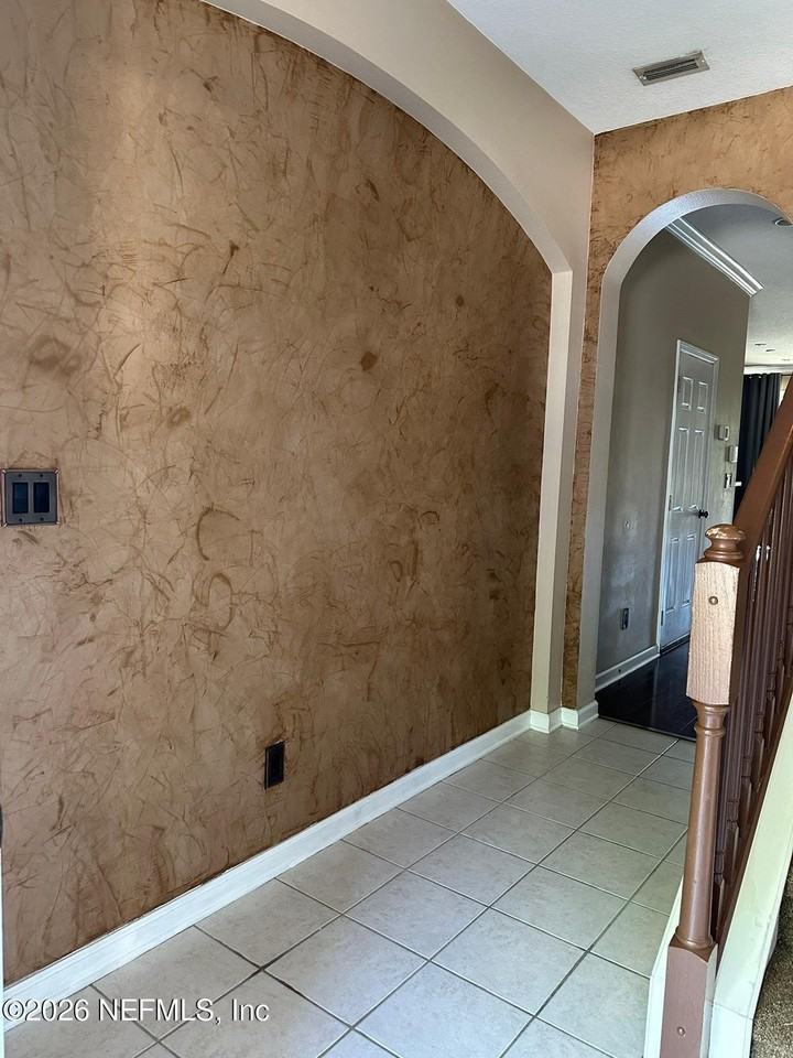 5880 Sandstone Way - Photo 5 of 28