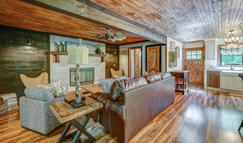 81 Falcon Cir - Photo 2 of 28