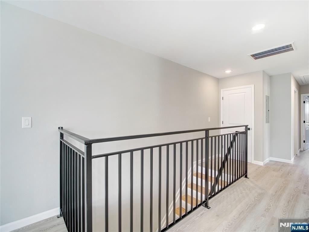 32 N 14th Street - Photo 3 of 17