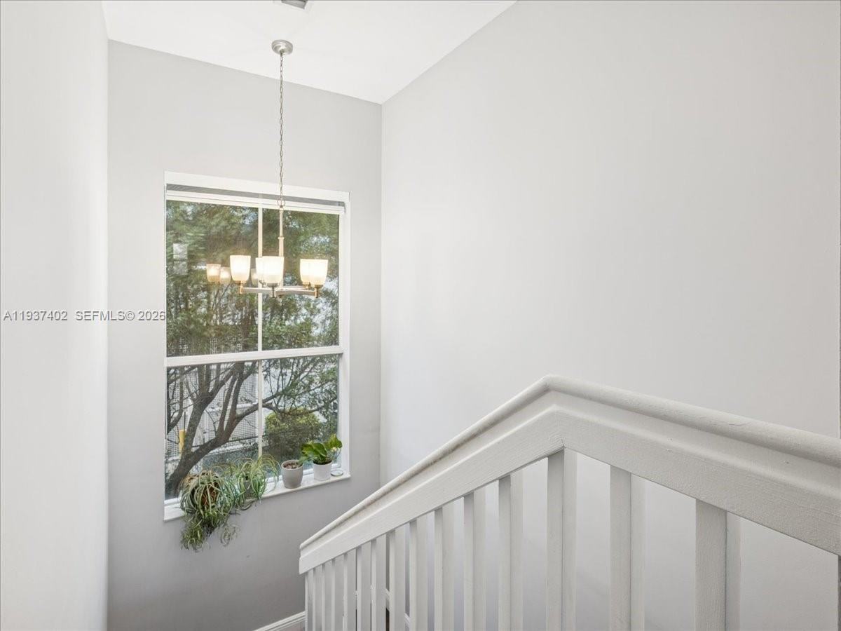 2730 Sw 26th St #2 - Photo 6 of 8