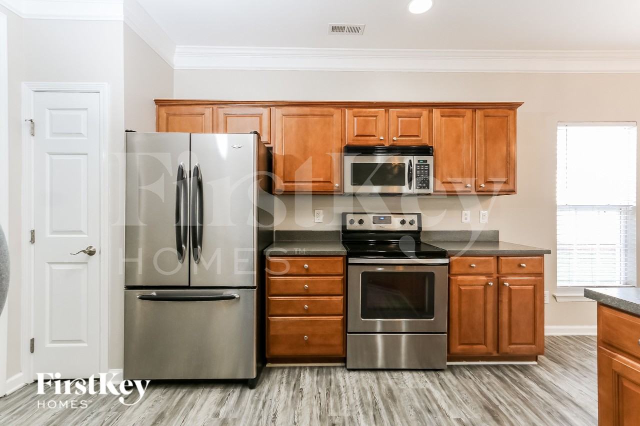 11701 Kingsley View Dr - Photo 6 of 15