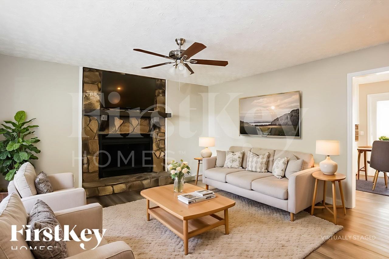 2603 Mountain Brook Rd - Photo 3 of 18