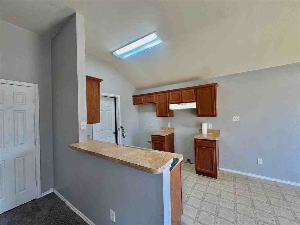 12320 Fish Rd - Photo 4 of 12