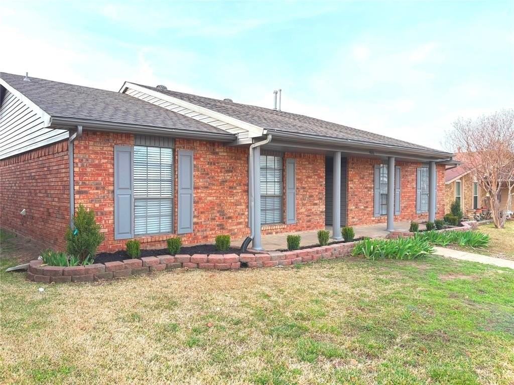 4816 Roberts Dr - Photo 2 of 31