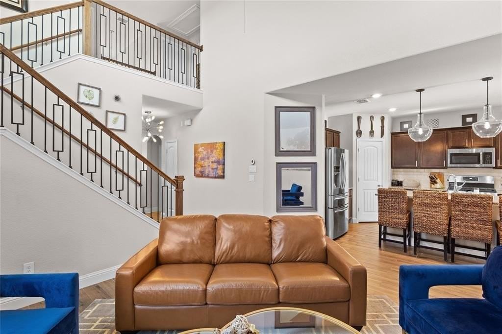 1420 Alamandine Ave - Photo 6 of 25