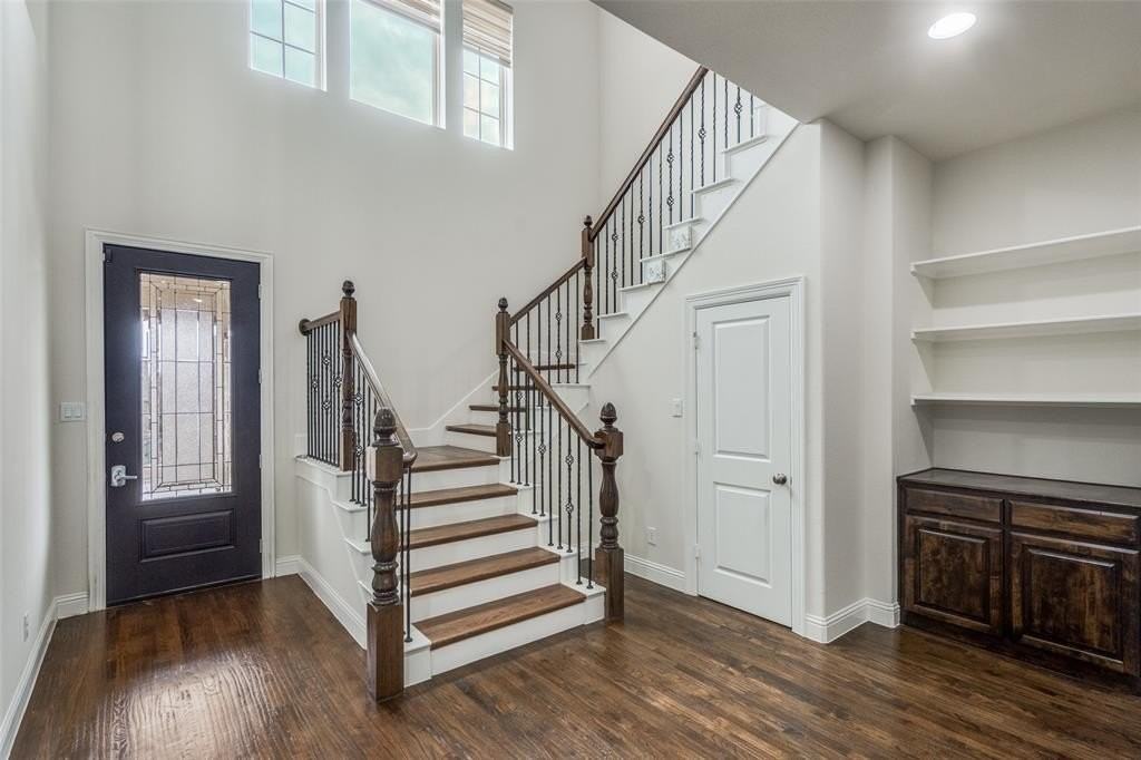 8763 Portola Dr - Photo 2 of 25