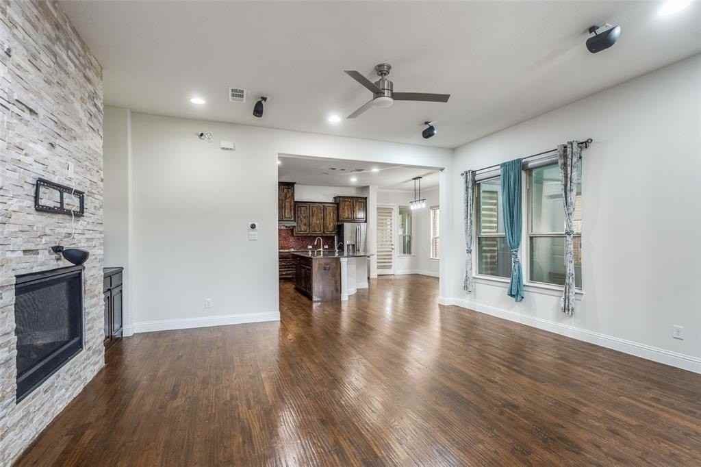 8763 Portola Dr - Photo 5 of 25