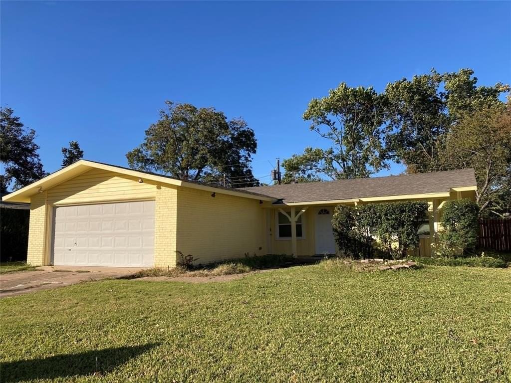 804 Loganwood Ave - Photo 3 of 3