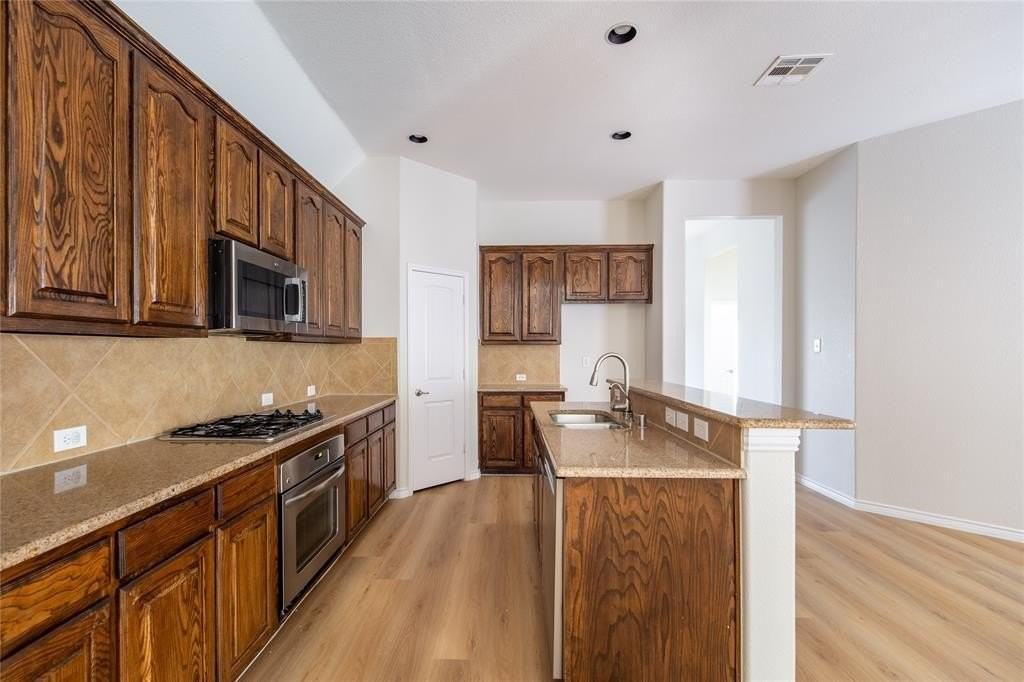 5708 Silver Buckle Dr - Photo 6 of 23