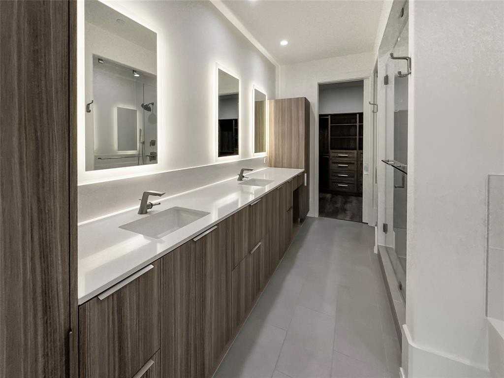 3525 Normandy Ave #16 - Photo 5 of 15